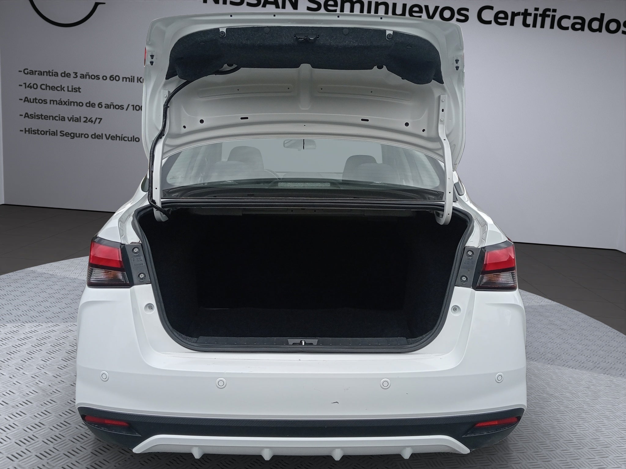 2024 Nissan VERSA 4P SENSE L41.6 AUT