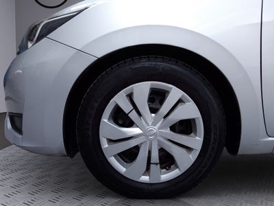 2023 Nissan Versa 1.6 Sense At