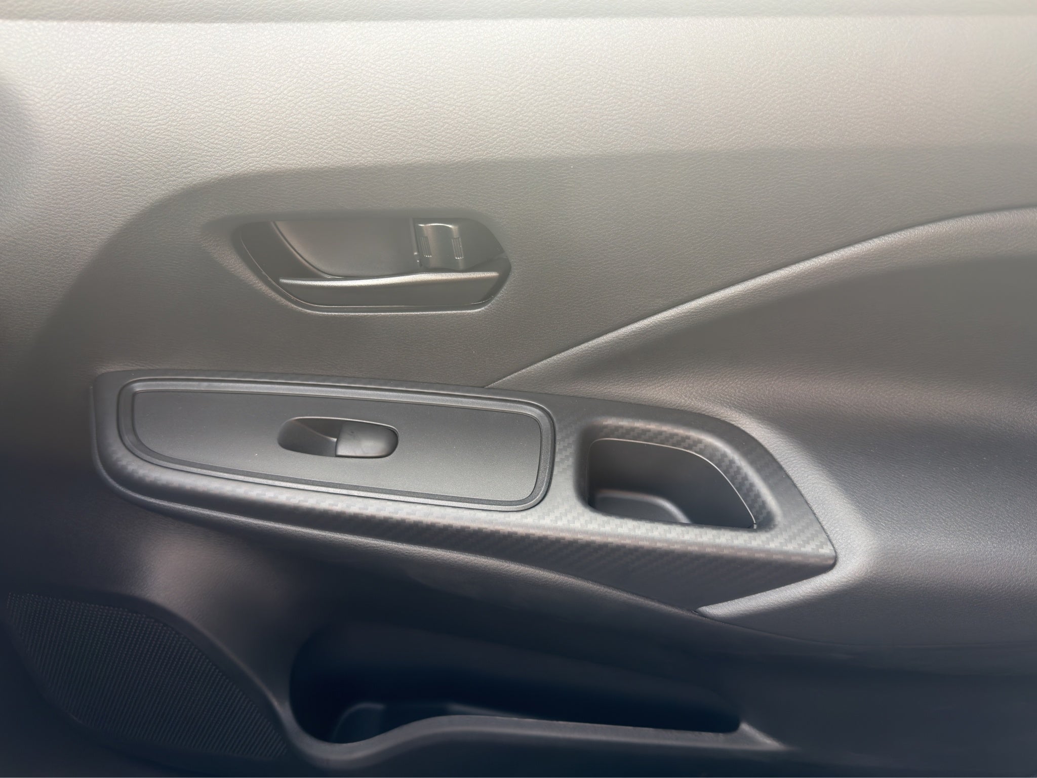 2026 Nissan V-DRIVE V-DRIVE TM AC AUDIO