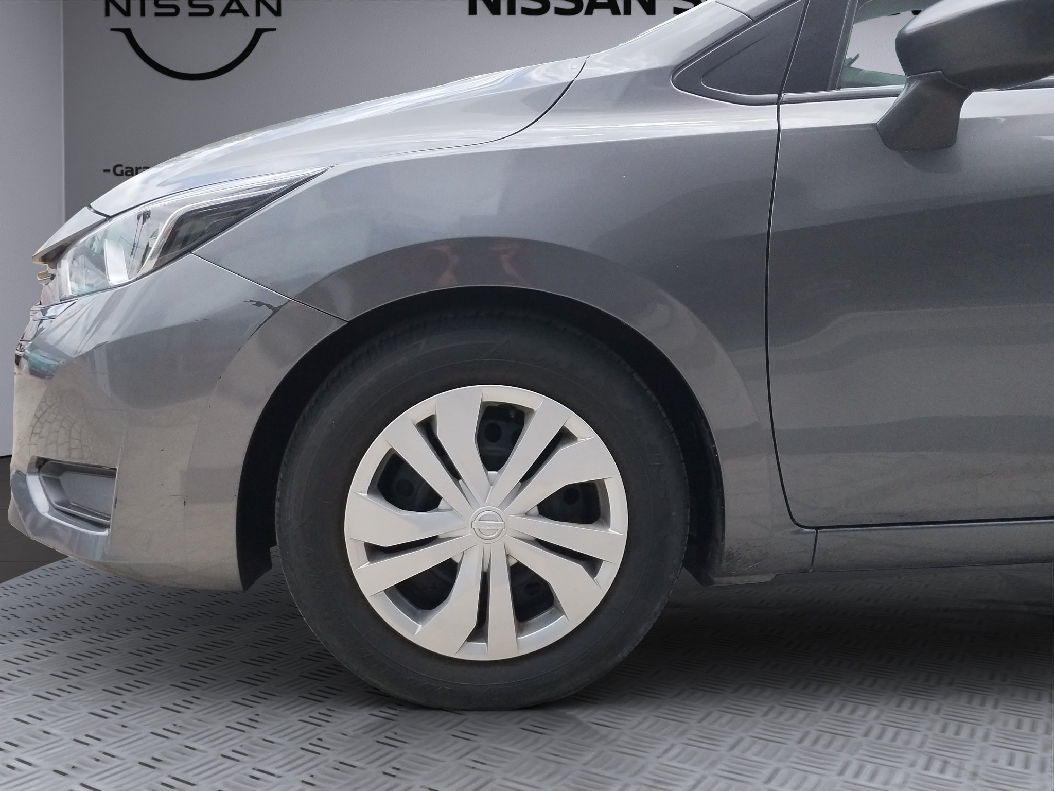 2024 Nissan VERSA 4P SENSE L41.6 AUT