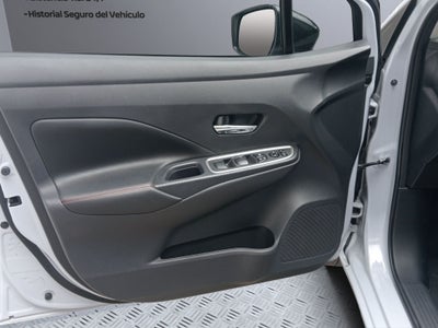 2024 Nissan Versa 1.6 SR At