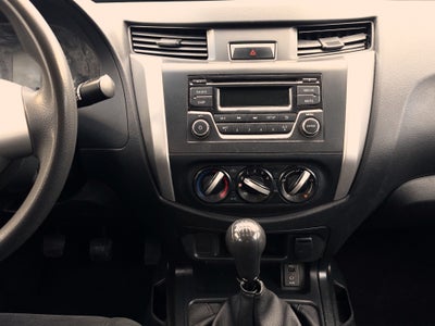 2020 Nissan NP300 4 PTS PICK-UP DOBLE CABINA SE TM6 AAC VE