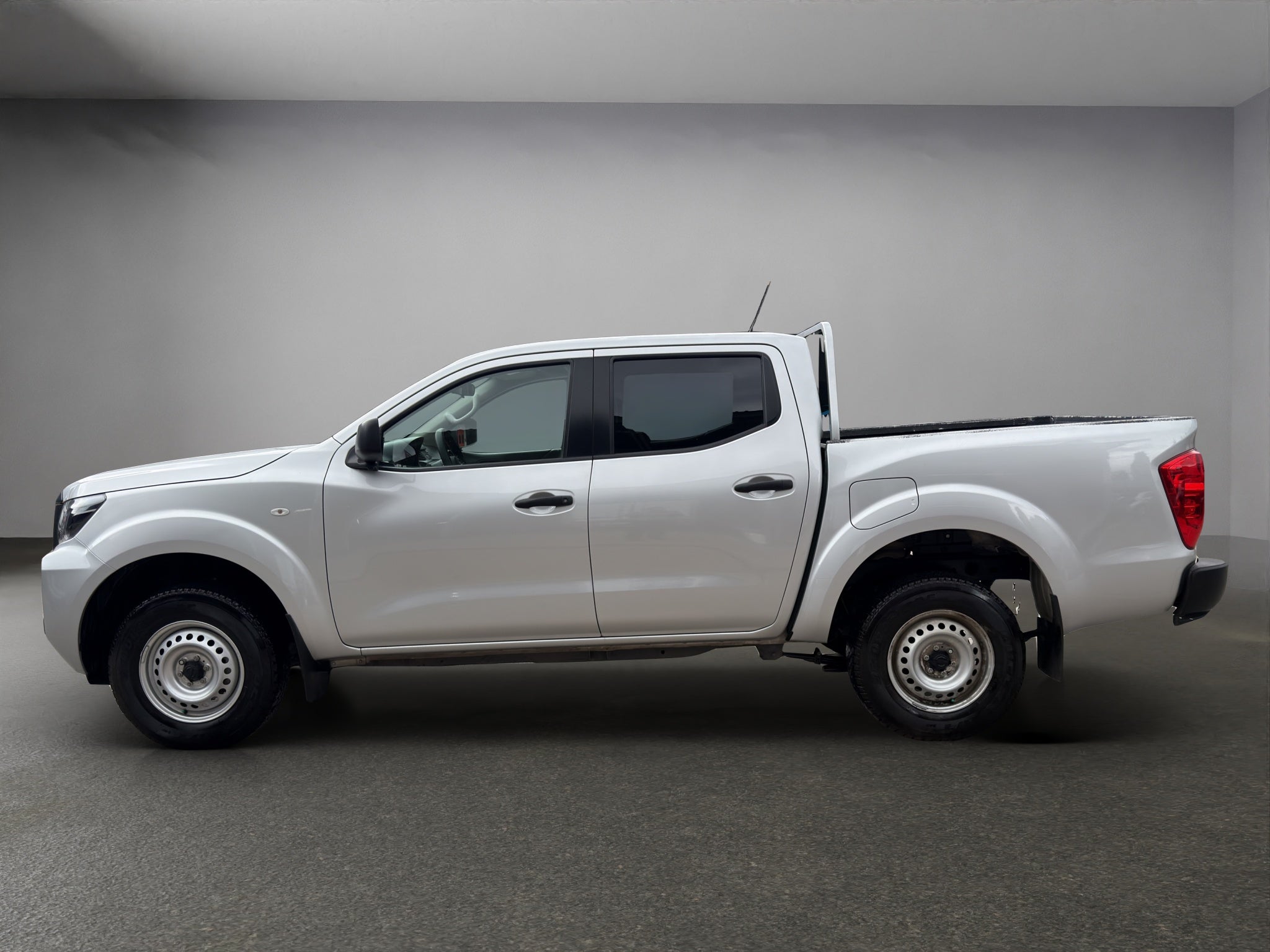 2024 Nissan FRONTIER 4P SE L42.5 MAN
