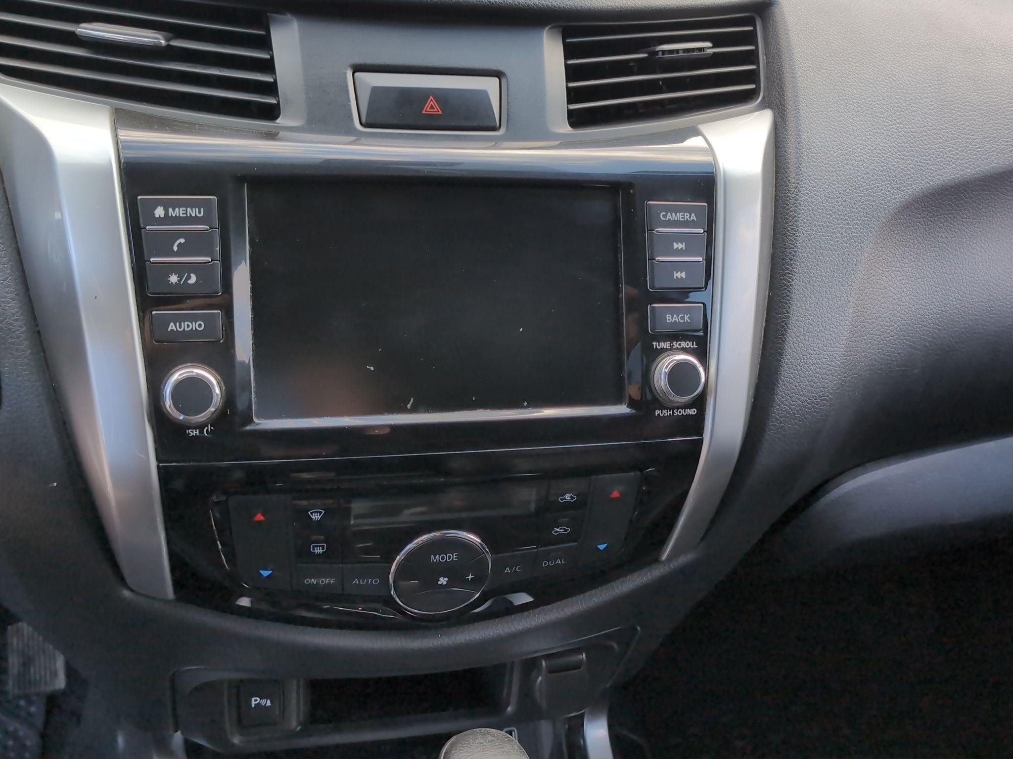 2023 Nissan Frontier 2.5 Le Platinum At