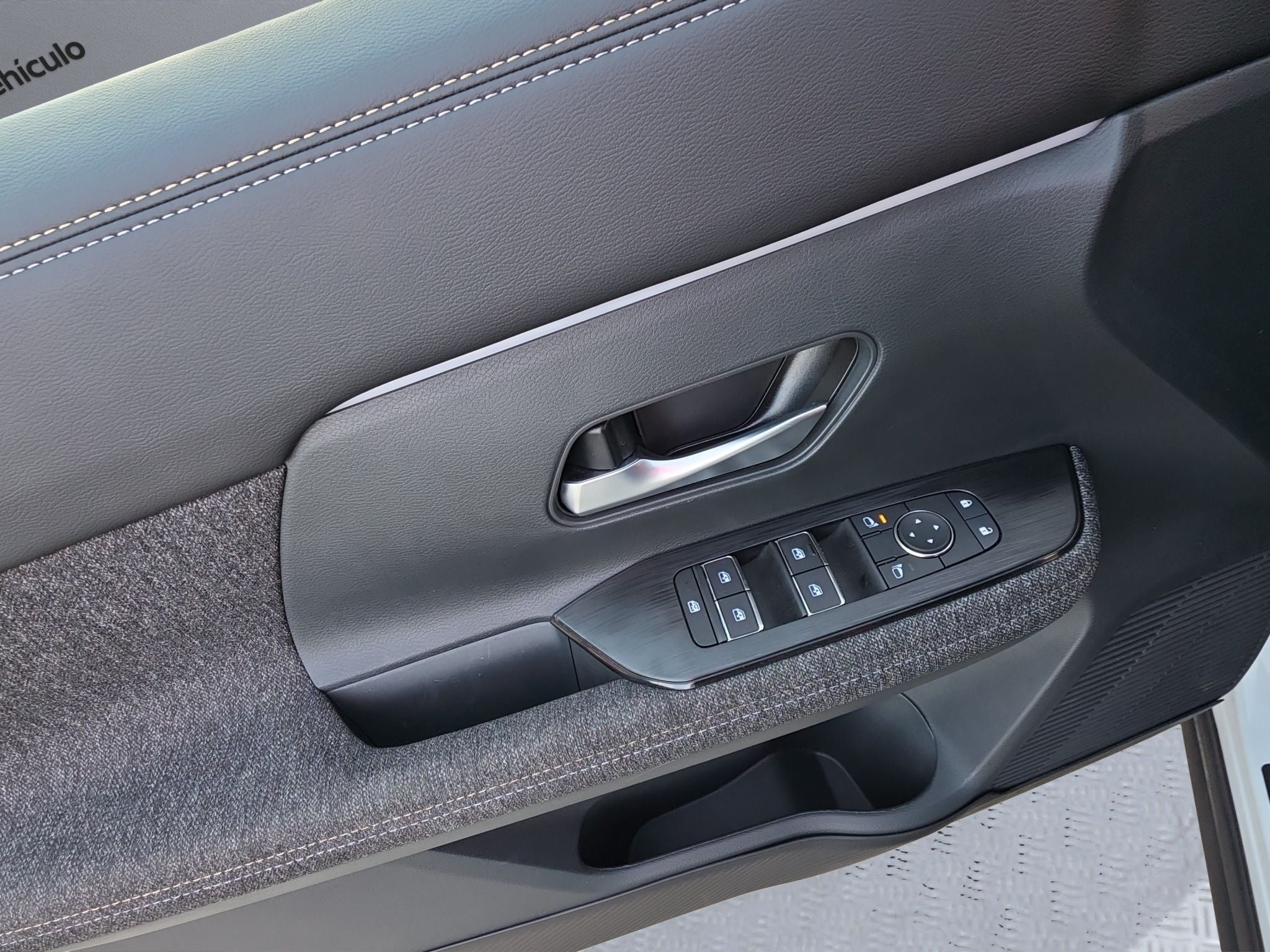 2025 Nissan Kicks 2.0 Platinum At