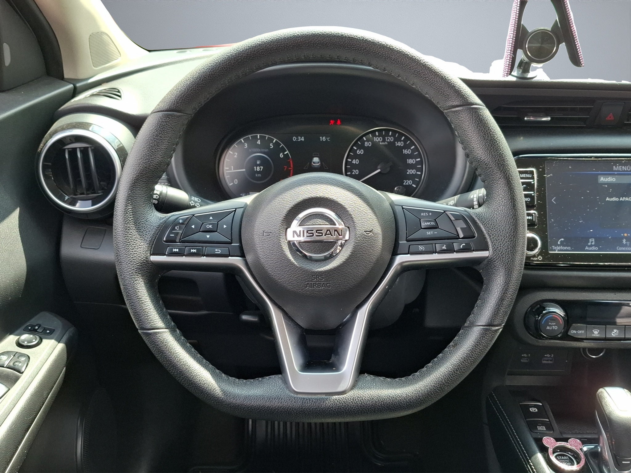 2022 Nissan KICKS 5 PTS PLATINUM 16L TA AAC AUT PIEL GPS RA-18