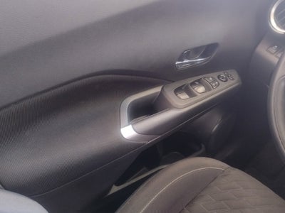 2024 Nissan KICKS PLAY ADVANCE CVT