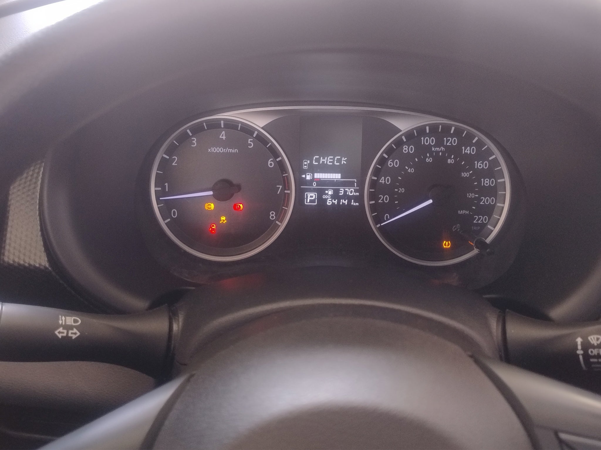 2024 Nissan KICKS PLAY ADVANCE CVT