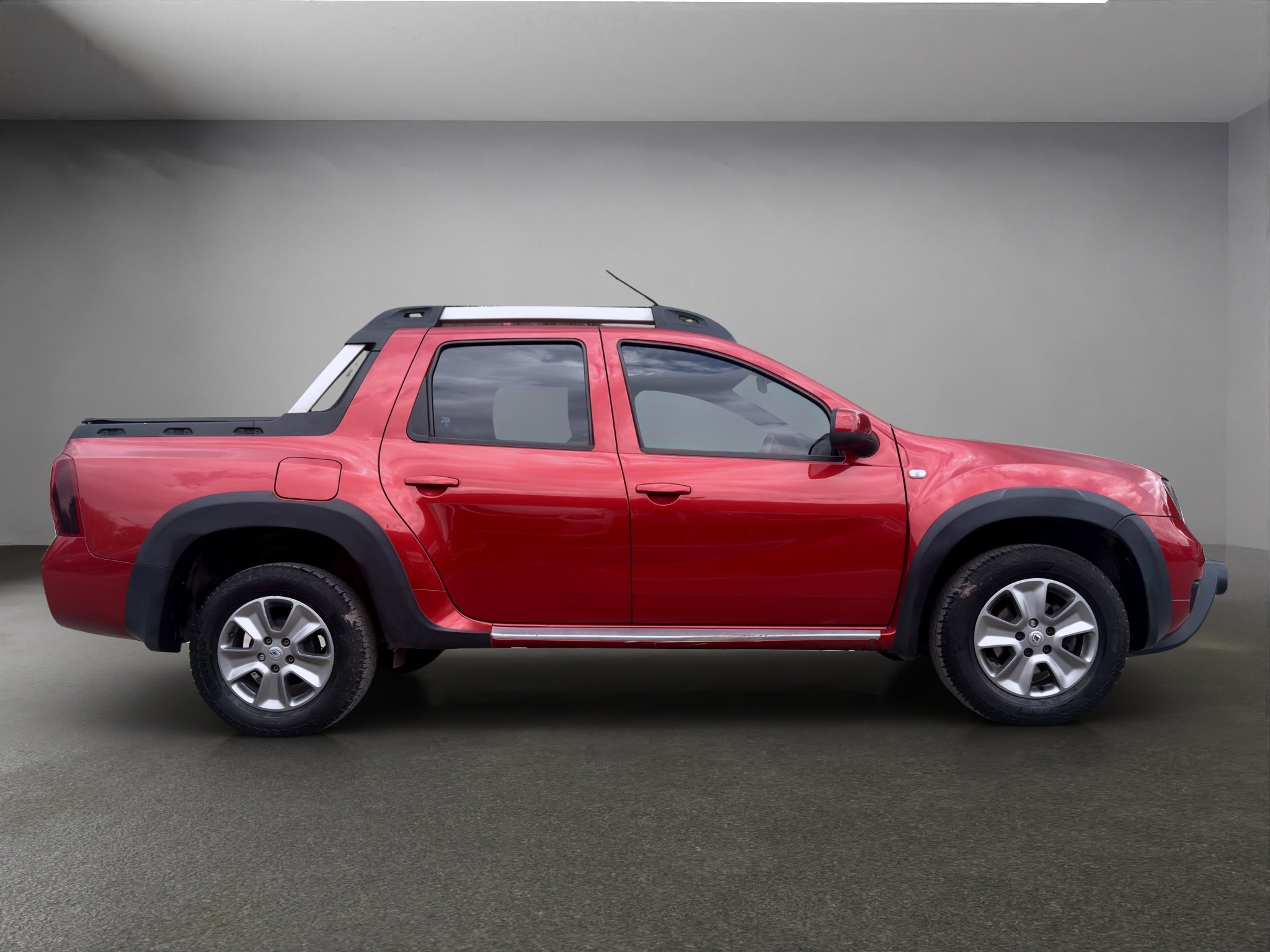 2022 RENAULT OROCH 4 PTS OUTSIDER TM6 VE GPS FNIEBLA CANTONERAS RA-16