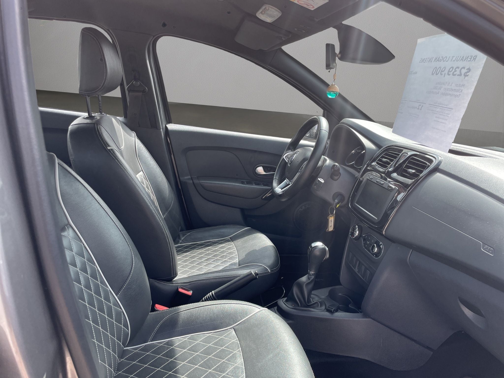 2023 Renault Logan 1.6 Intens At