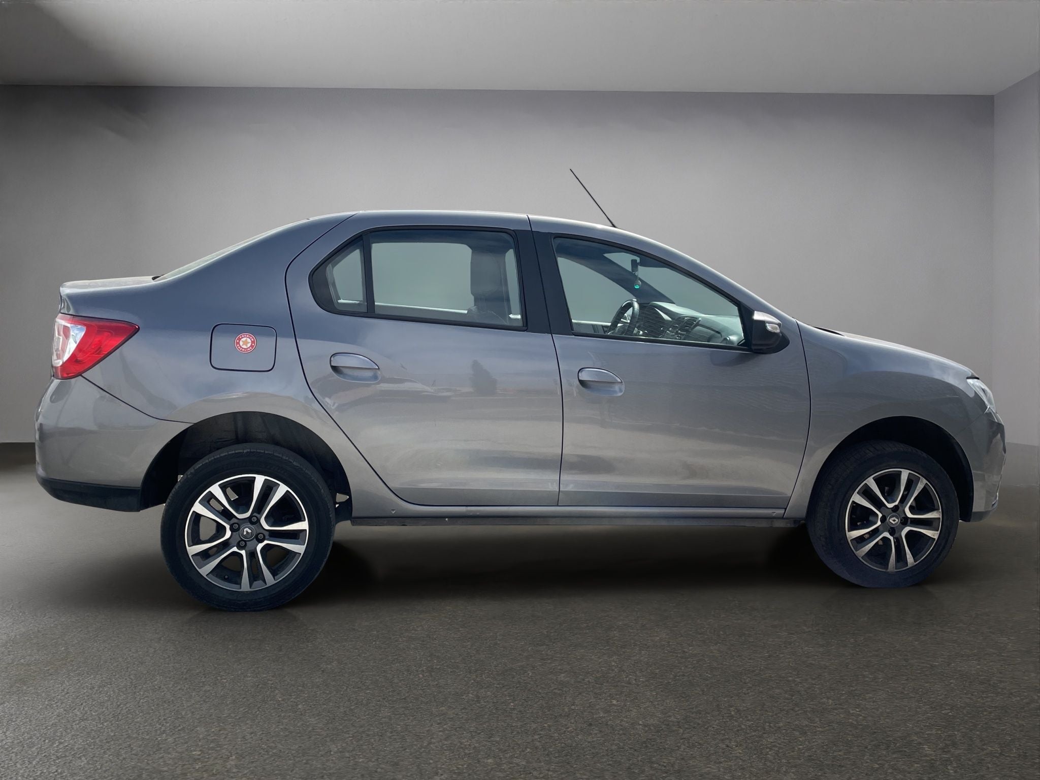 2023 Renault Logan 1.6 Intens At