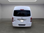 2021 Nissan URVAN 4 PTS AMPLIA TM5 AAC DESEM TRAS 15 PAS