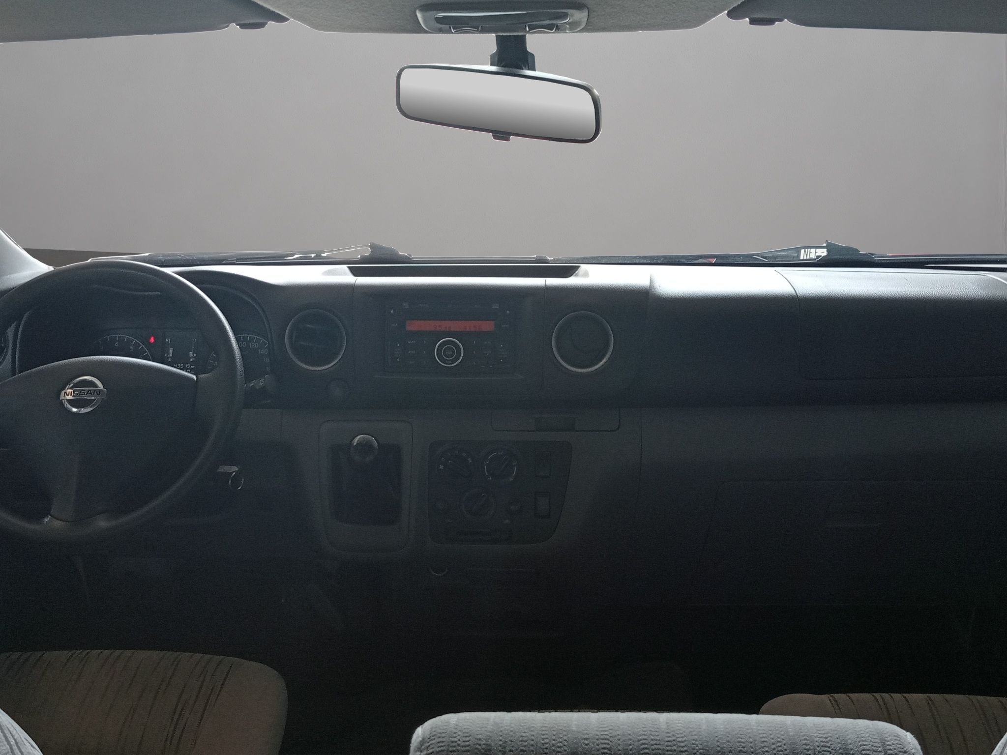 2022 Nissan Urvan 2.5 15 Pas Amplia Aa Mt