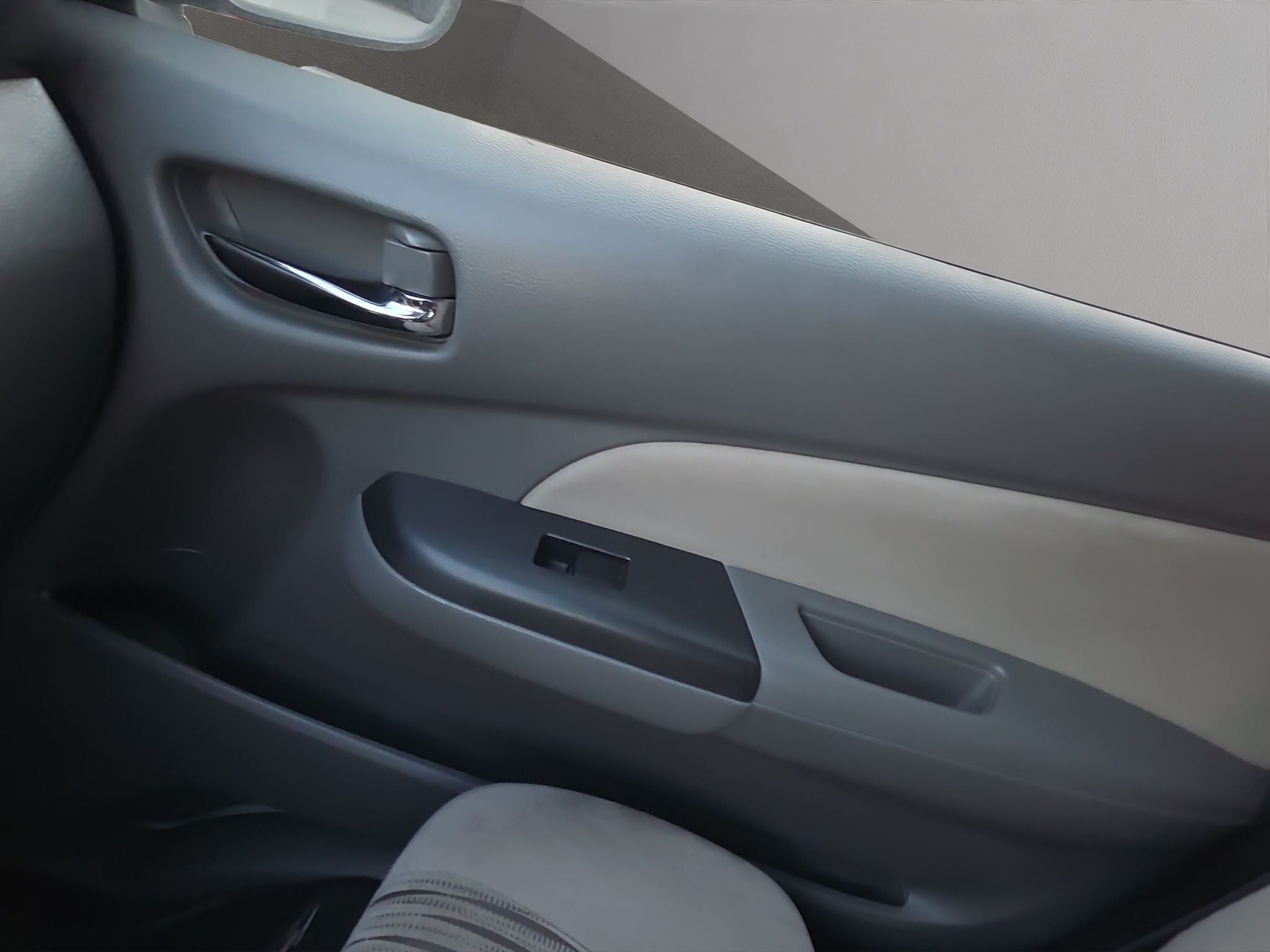 2020 Nissan Urvan 2.5 15 Pas Amplia Aa Mt