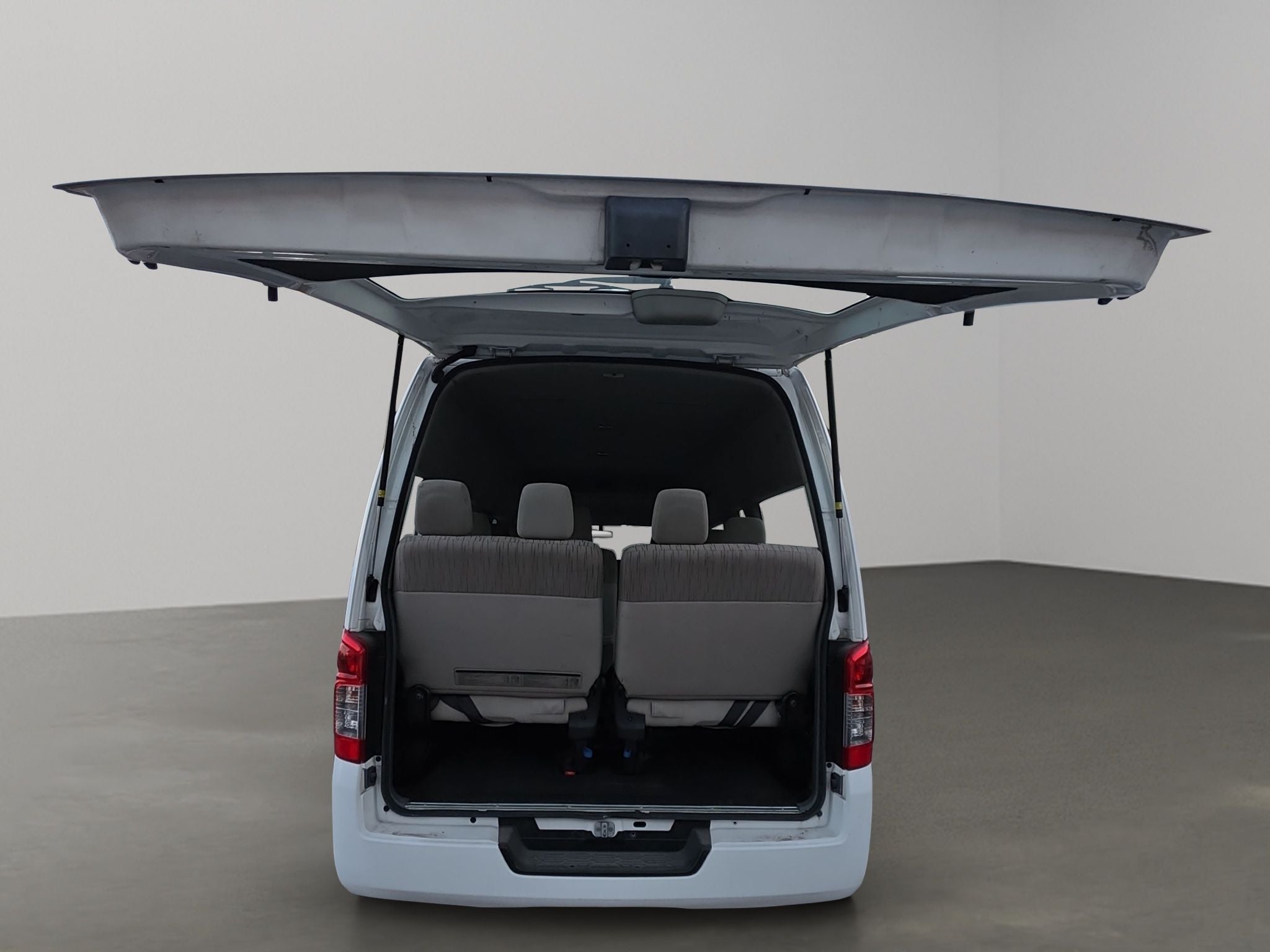 2020 Nissan Urvan 2.5 15 Pas Amplia Aa Mt