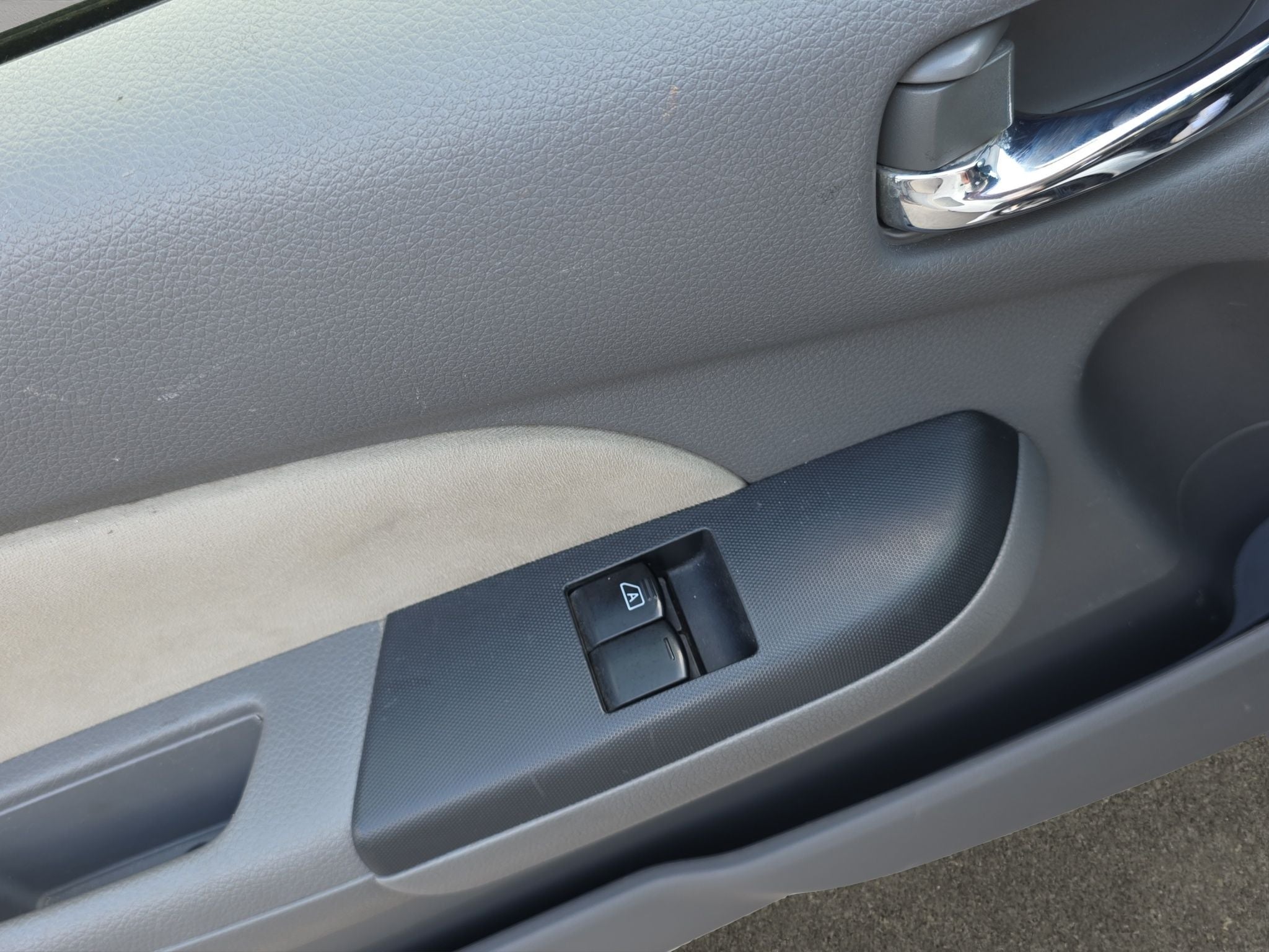 2022 Nissan Urvan 2.5 15 Pas Amplia Aa Mt