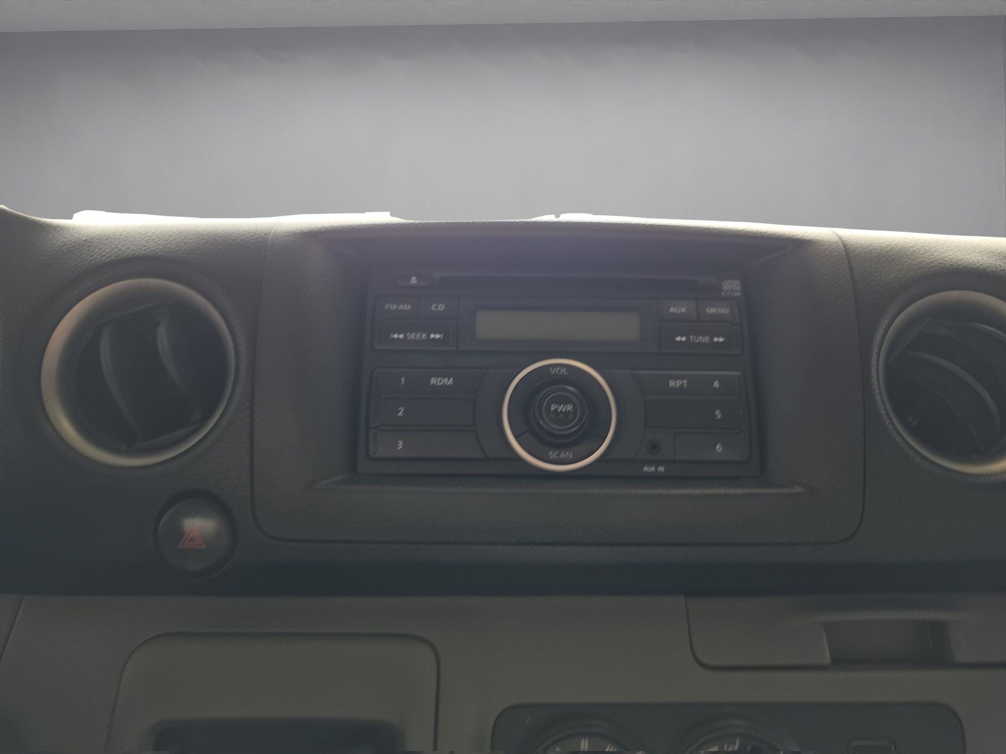 2020 Nissan Urvan 2.5 15 Pas Amplia Aa Mt