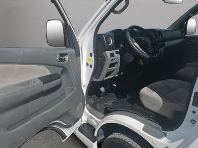 2021 Nissan Urvan 2.5 15 Pas Amplia Aa Mt