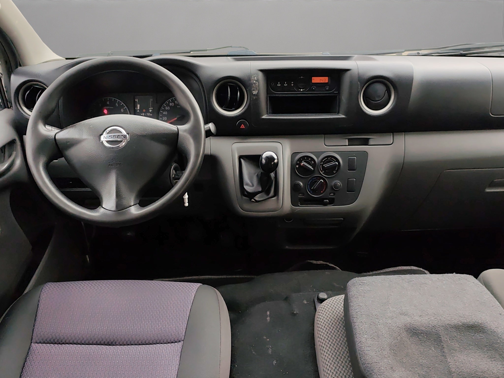 2021 Nissan URVAN 4 PTS AMPLIA TM5 AAC