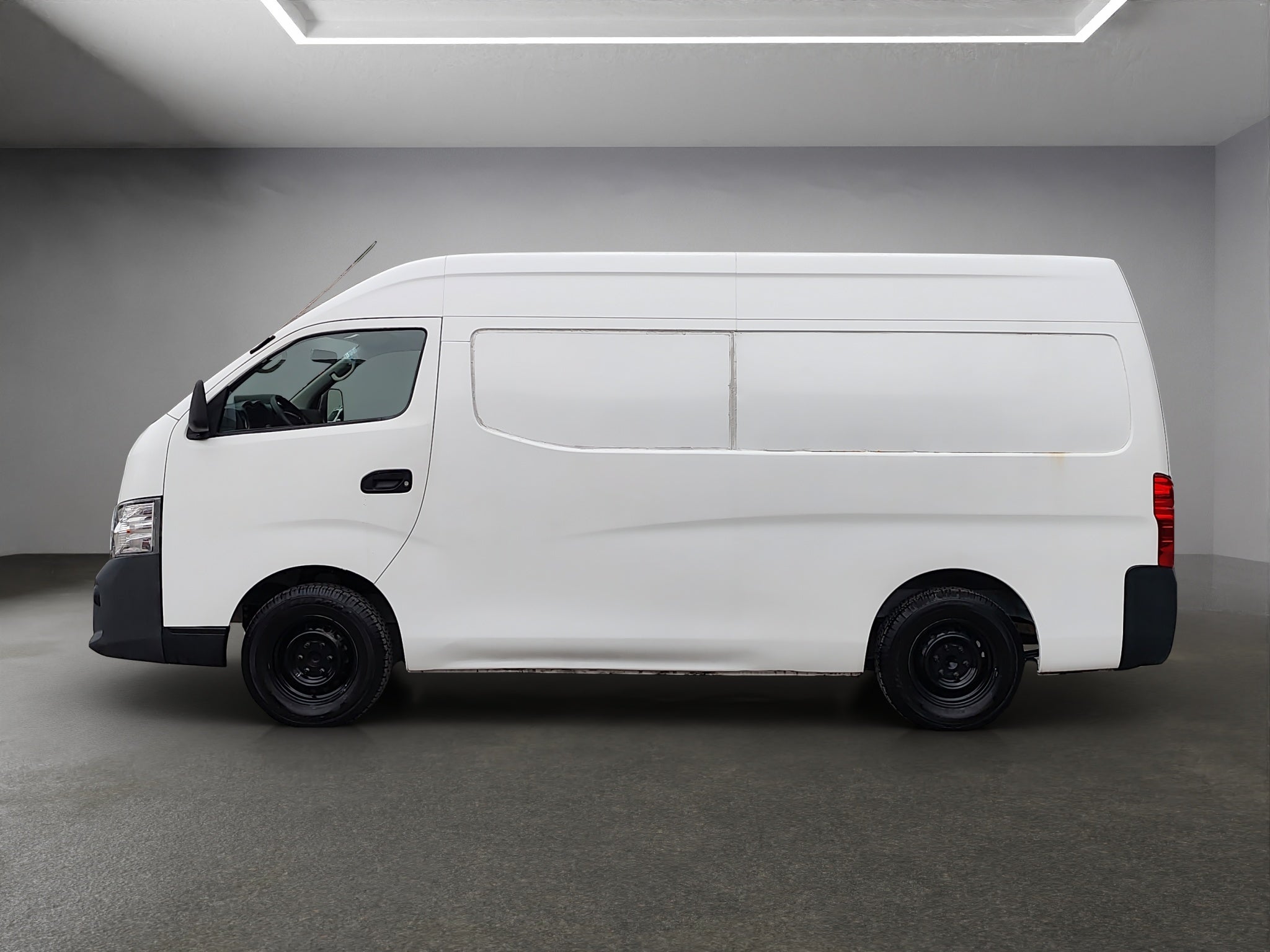 2021 Nissan URVAN 4 PTS AMPLIA TM5 AAC