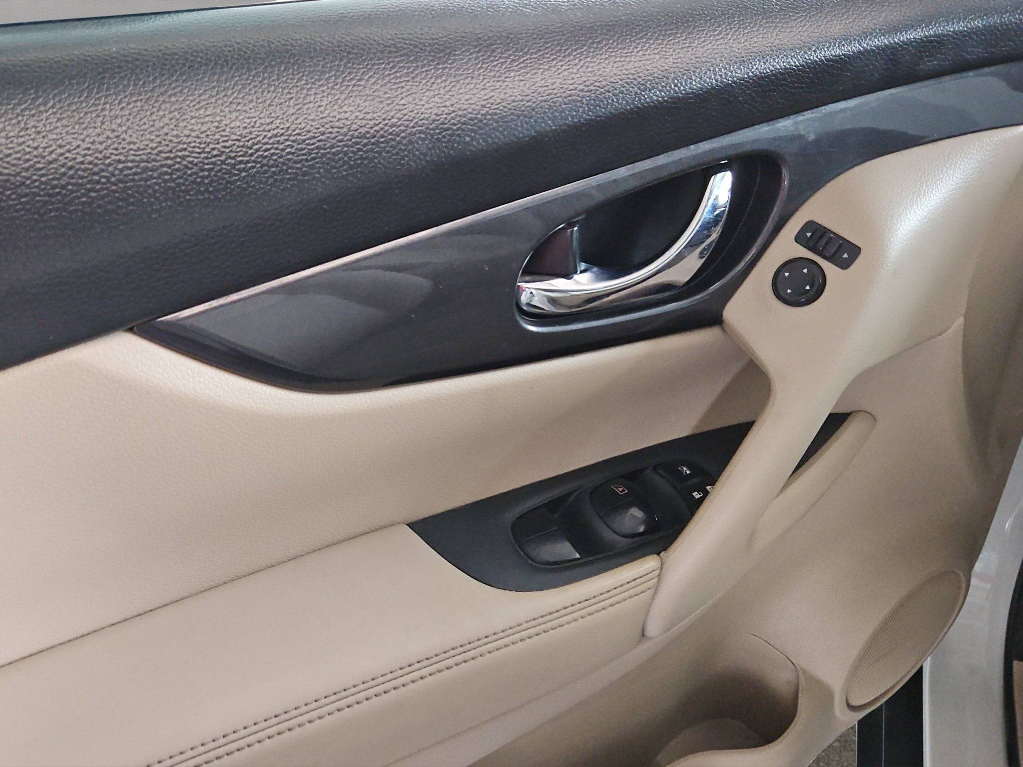 2020 Nissan X-TRAIL 5 PTS ADVANCE CVT QCP 5 PAS RA-18