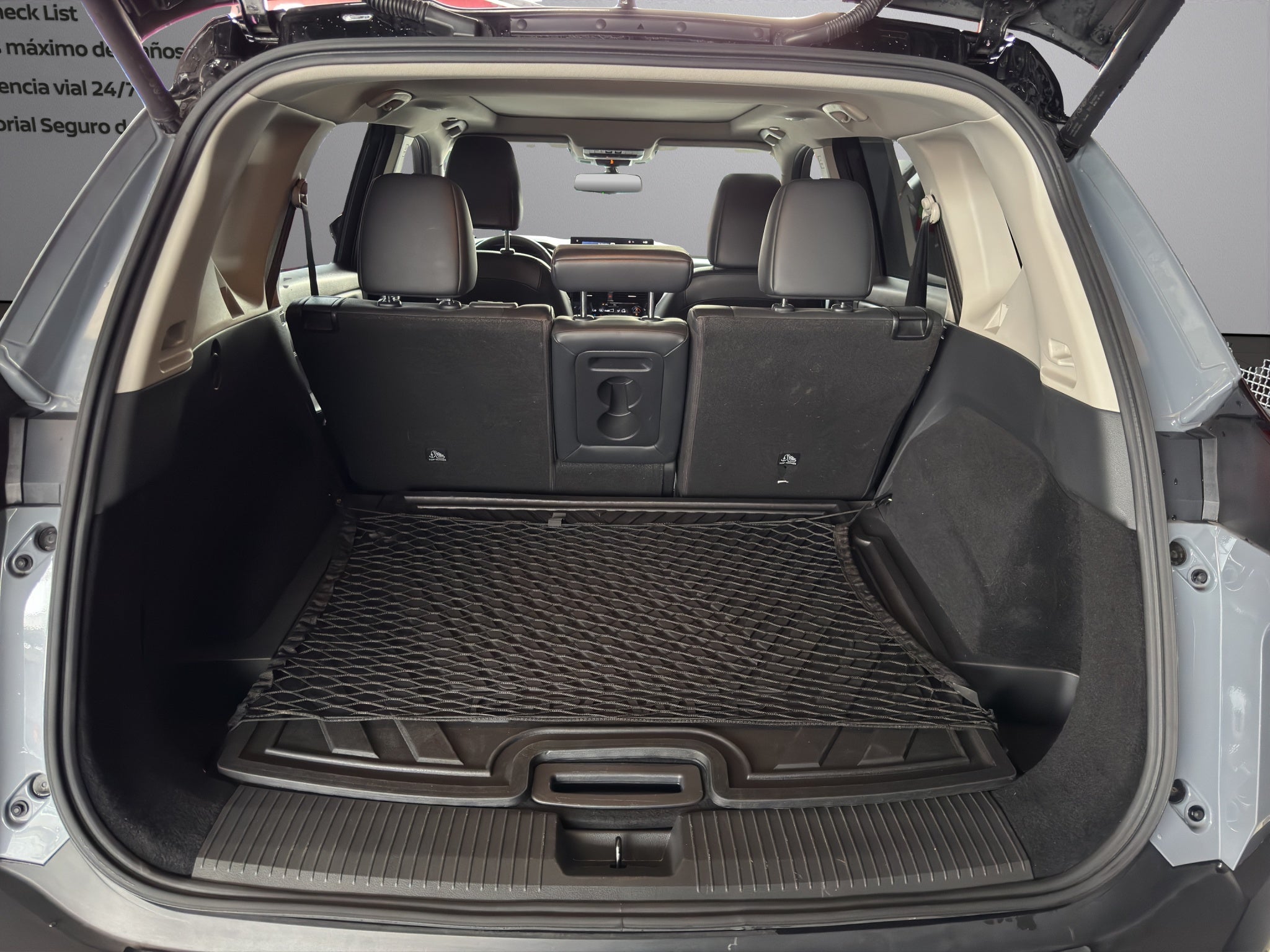 2025 Nissan X-TRAIL 5P PLATINUM E.POWER HEV L31.5 AUT