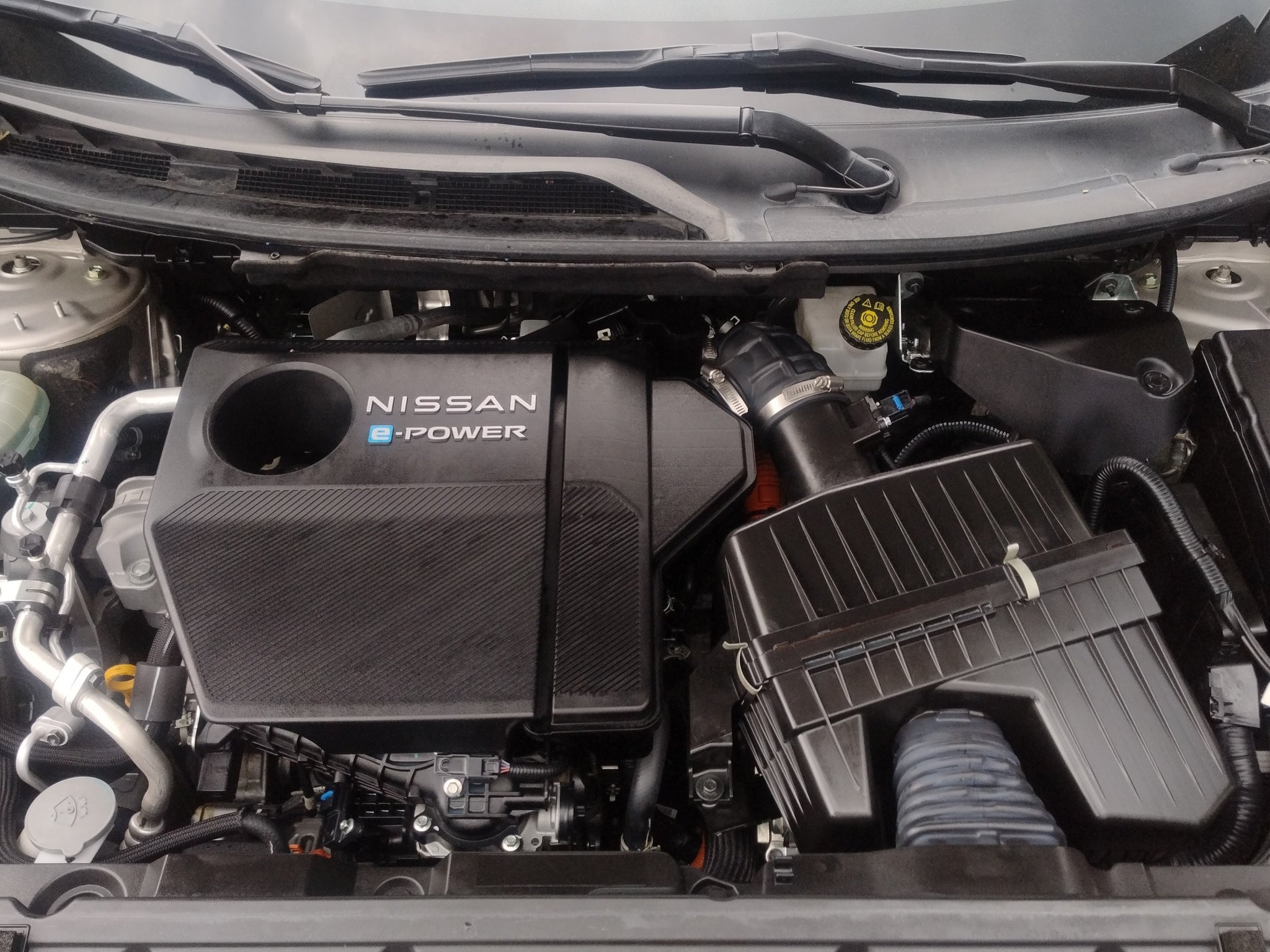 2024 Nissan X-TRAIL 5P PLATINUM E.POWER HEV L31.5 AUT
