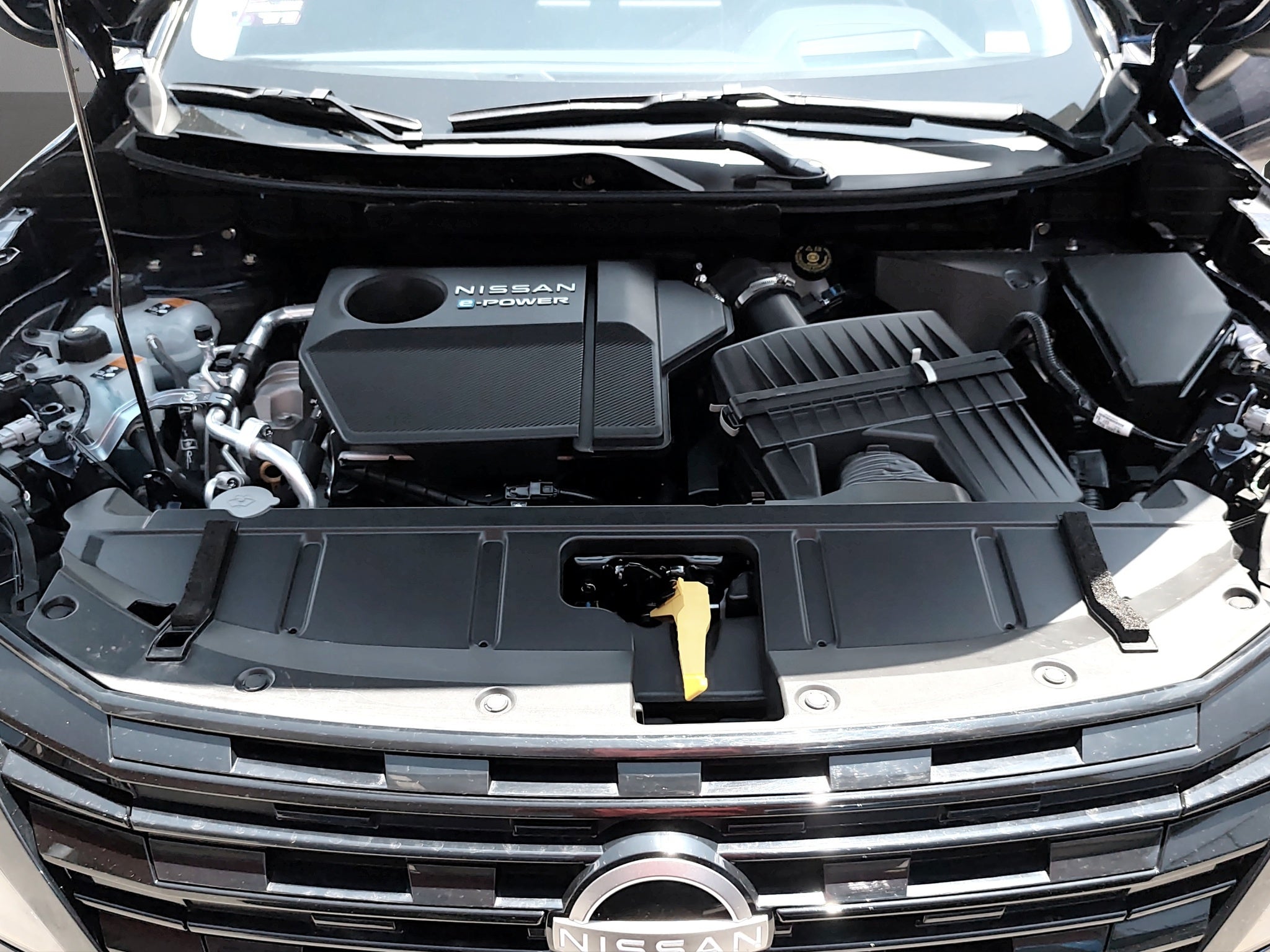 2027 Nissan X-TRAIL E-POWER E-4ORCE PLATINUM