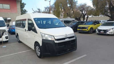 2020 Toyota HIACE 4 PTS DX SUPERLARGA TM5 CVENTANAS
