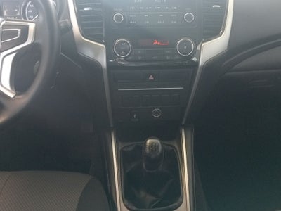 2022 Mitsubishi L200 2.4 GLX 4x2 Mt