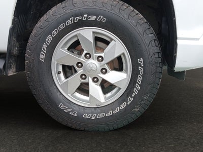 2023 Mitsubishi L200 2.4 Glx Cabina Doble 4x2 Mt