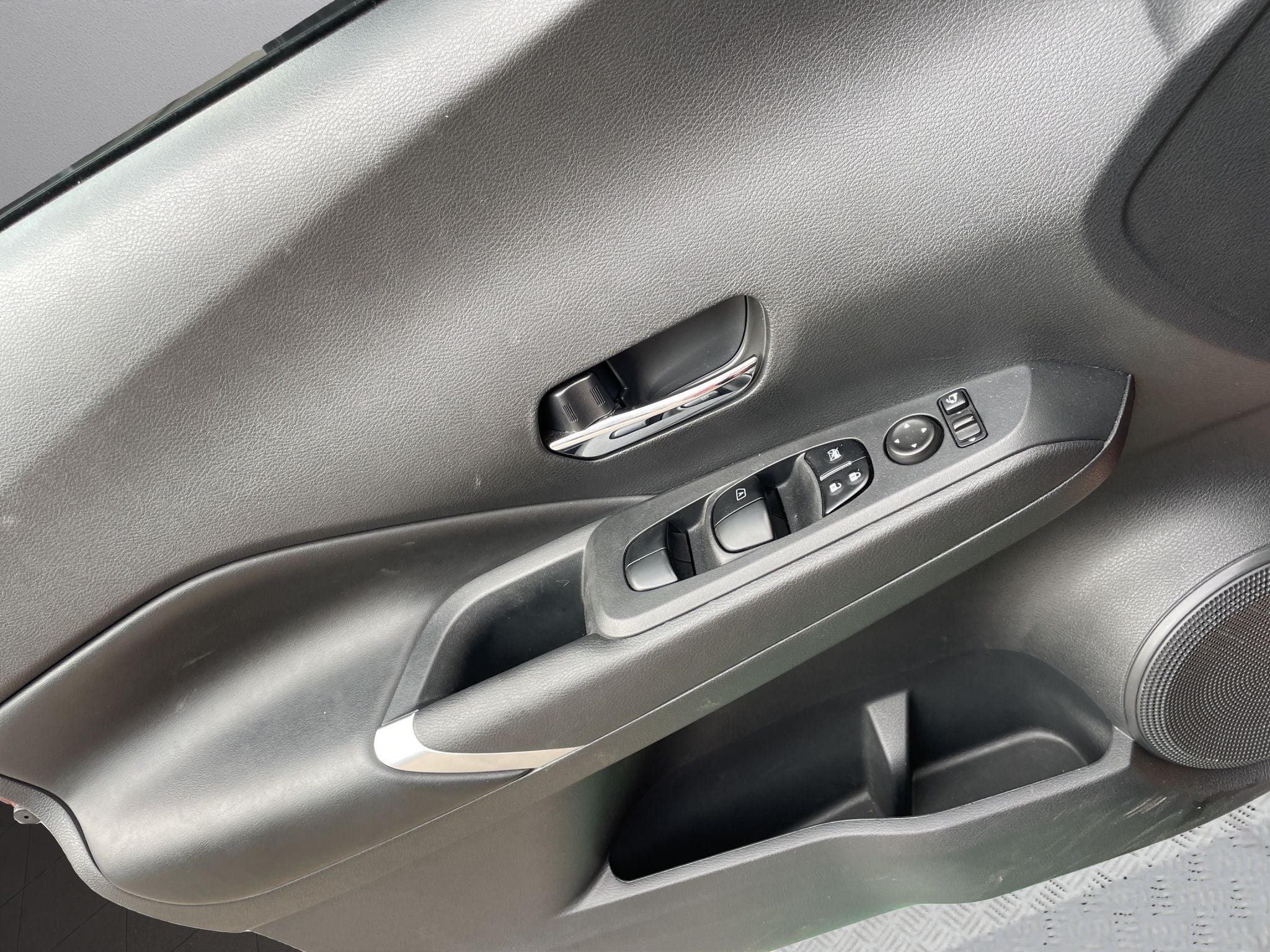 2024 Nissan Kicks E-Power Platinum At