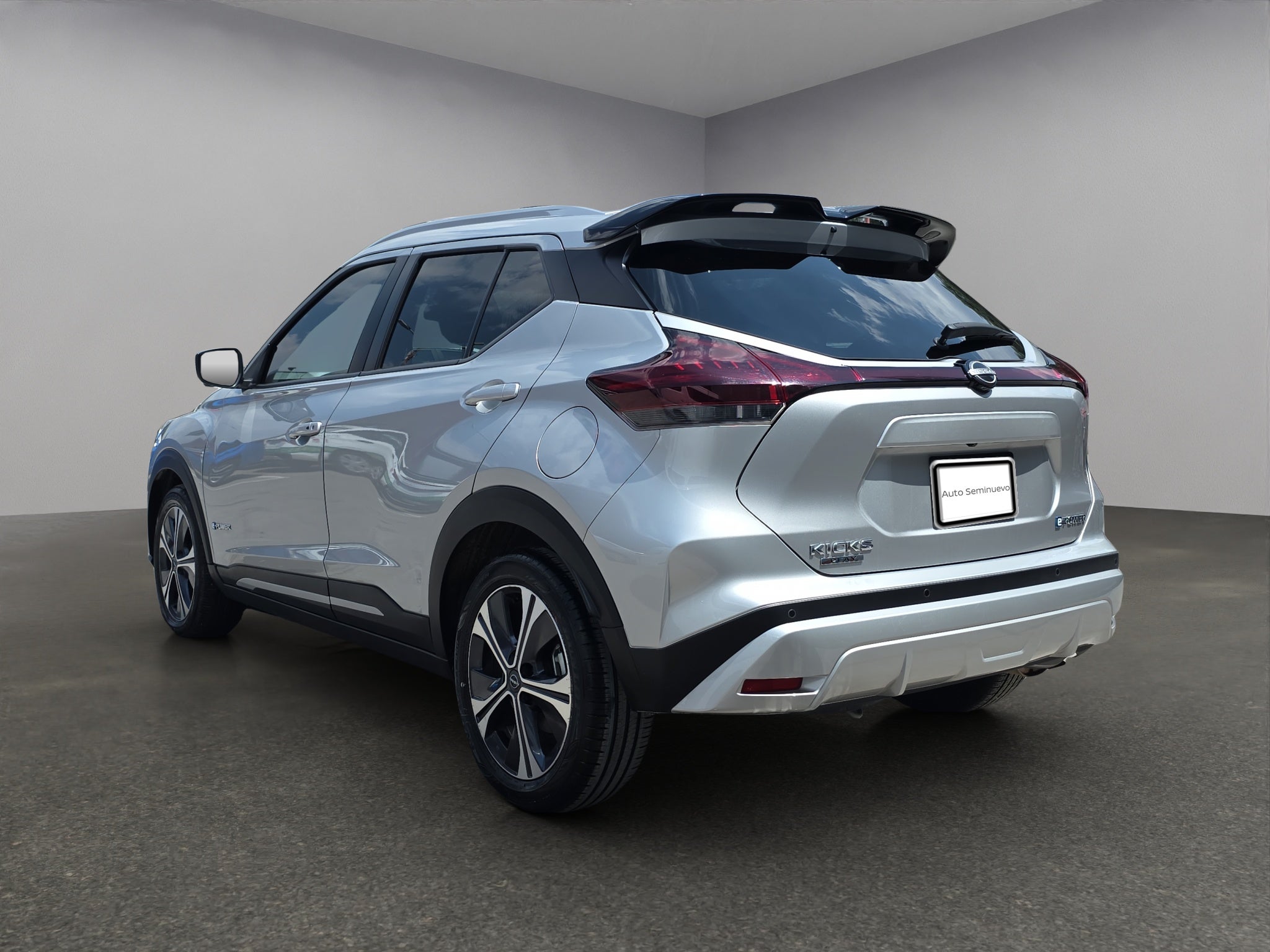 2026 Nissan KICKS 5P PLATINUM L42.0 AUT