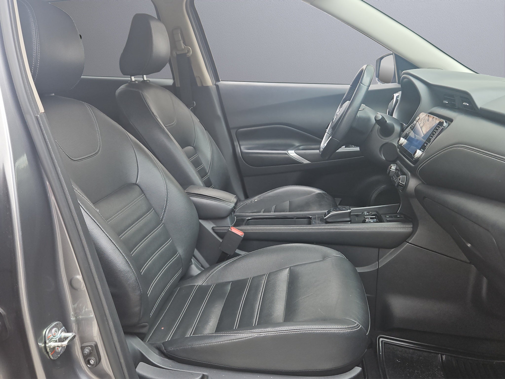 2023 Nissan KICKS 5 PTS PLATINUM 16L TA AAC AUT PIEL GPS RA-18
