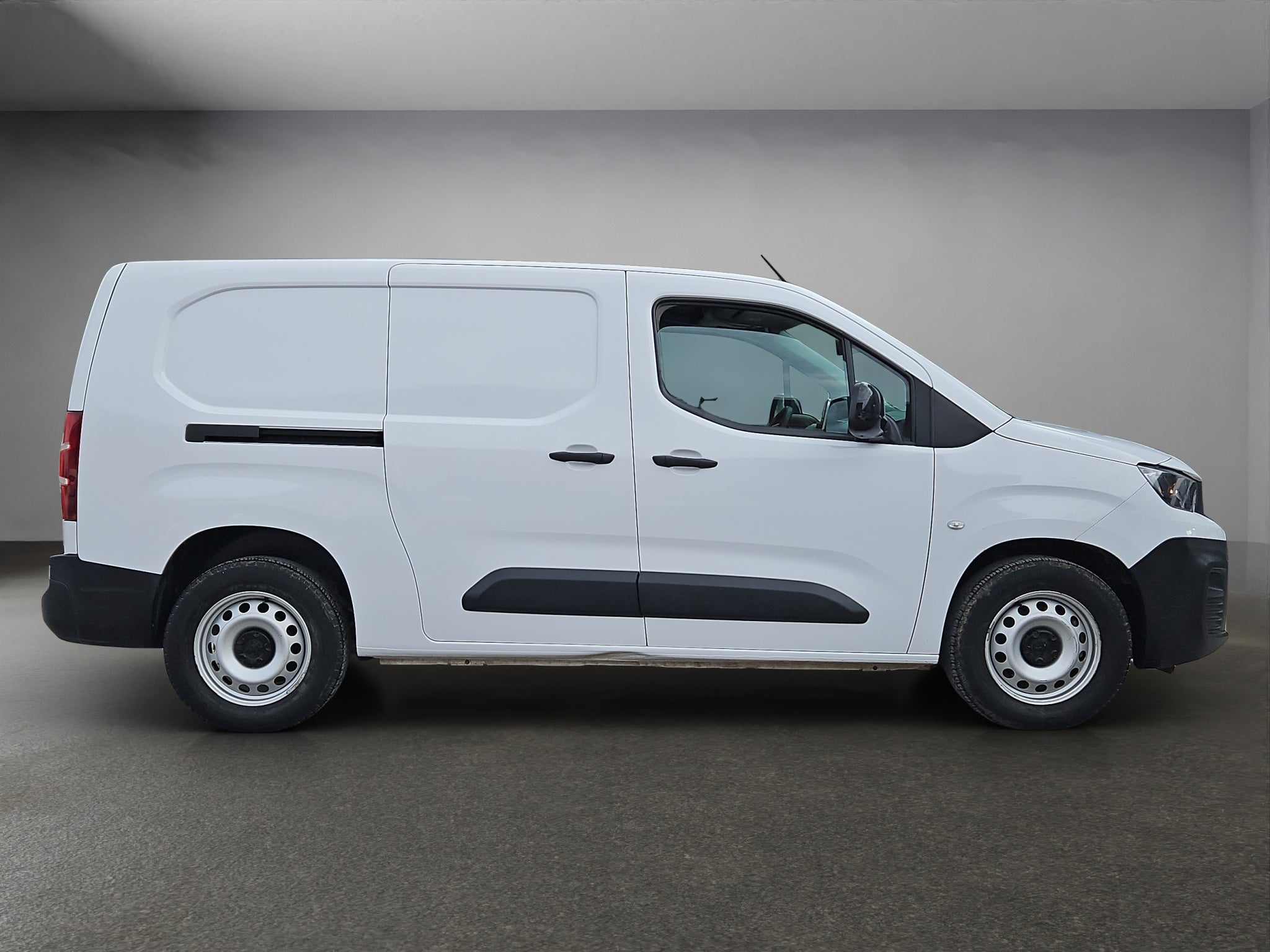 2024 PEUGEOT PARTNER MAXI 5P PACK L31.2T PURE TECH MAN