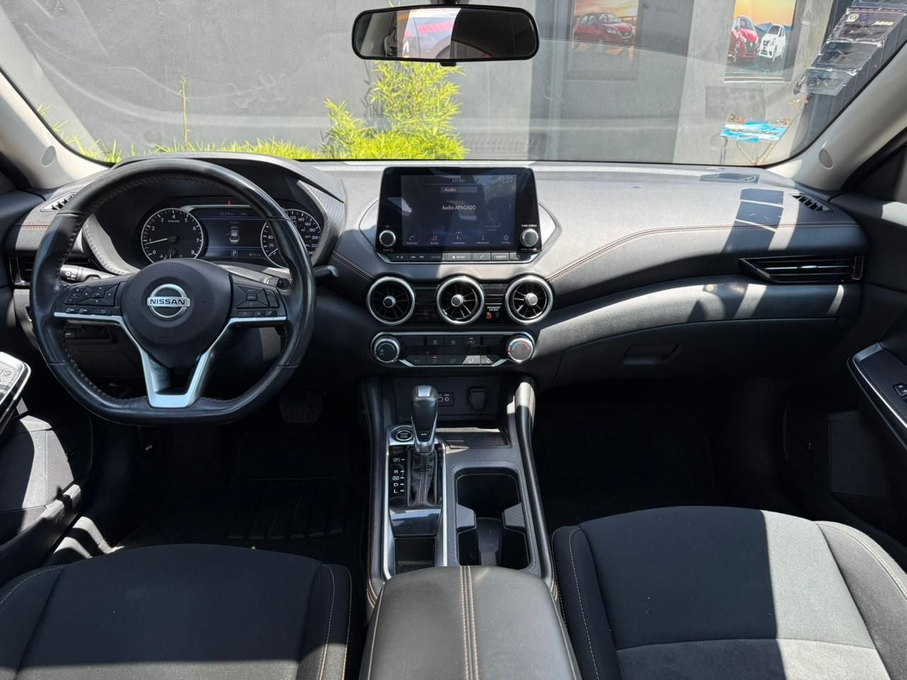 2022 Nissan Sentra 2.0 SR Bi-Tono At