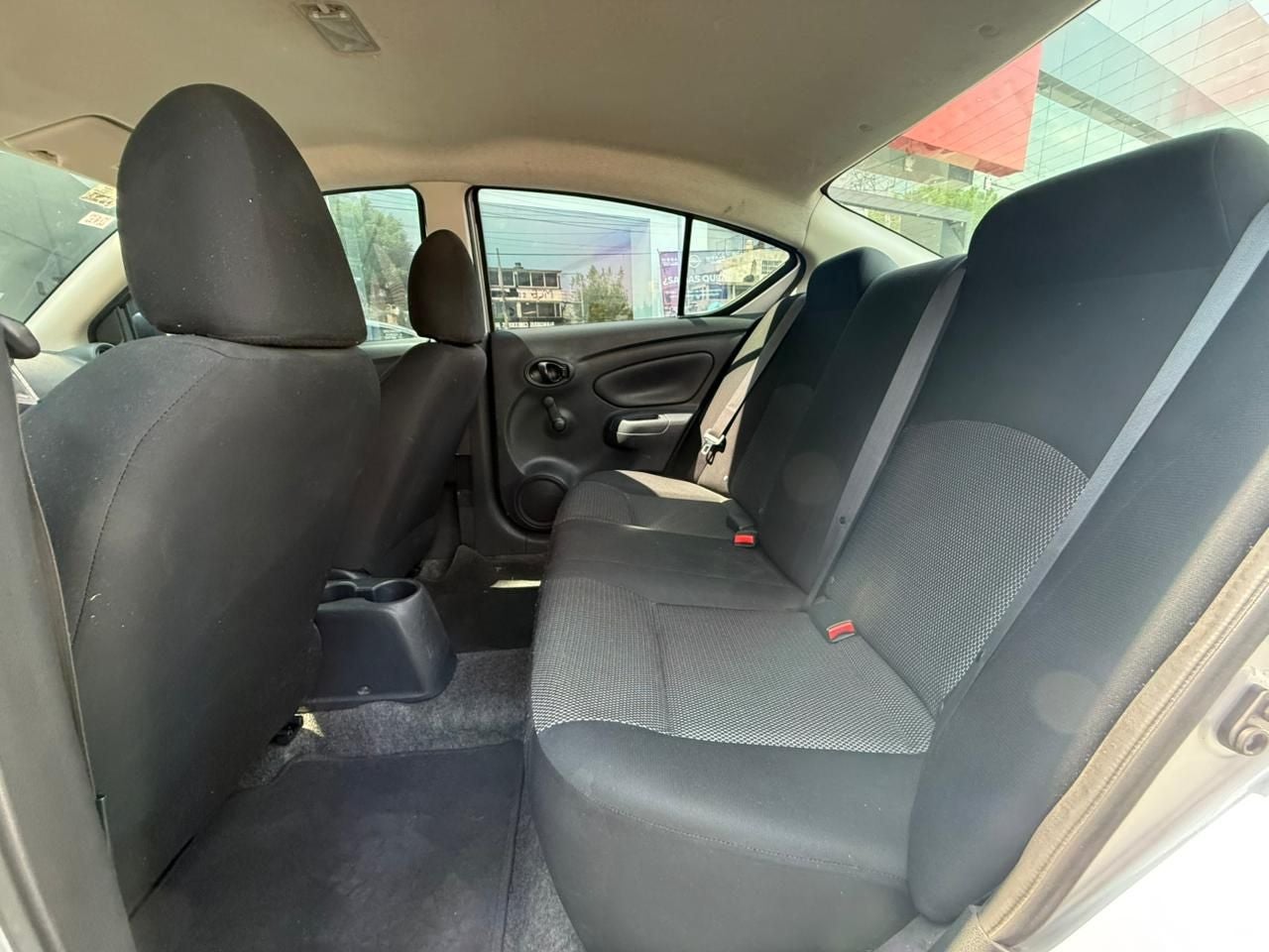 2021 Nissan V-Drive 1.6 A/C  Mt