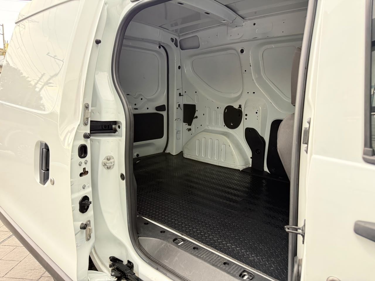 2025 Renault Kangoo 1.6 Intense Mt