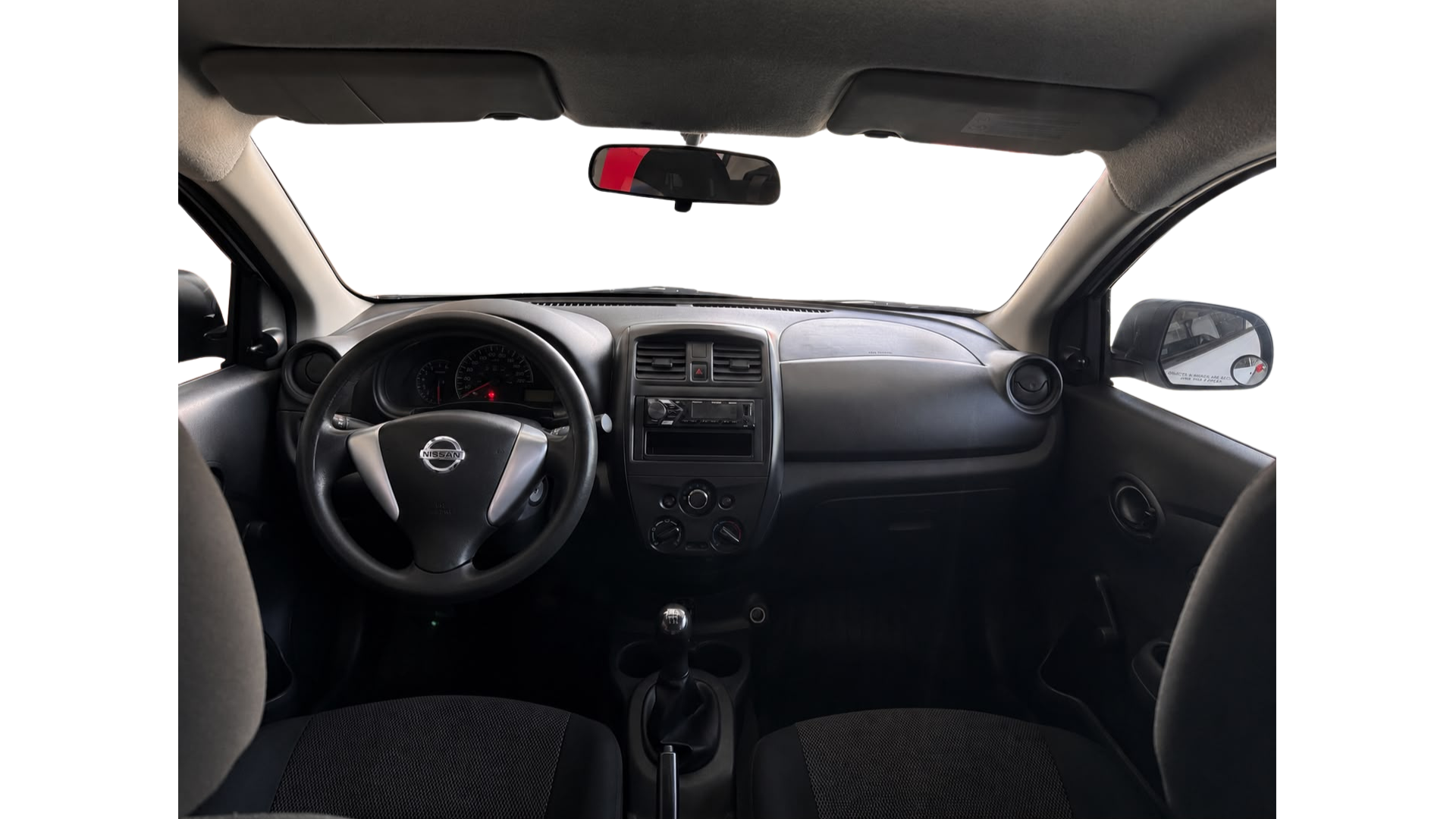 2019 Nissan V-Drive 1.6 A/C  Mt