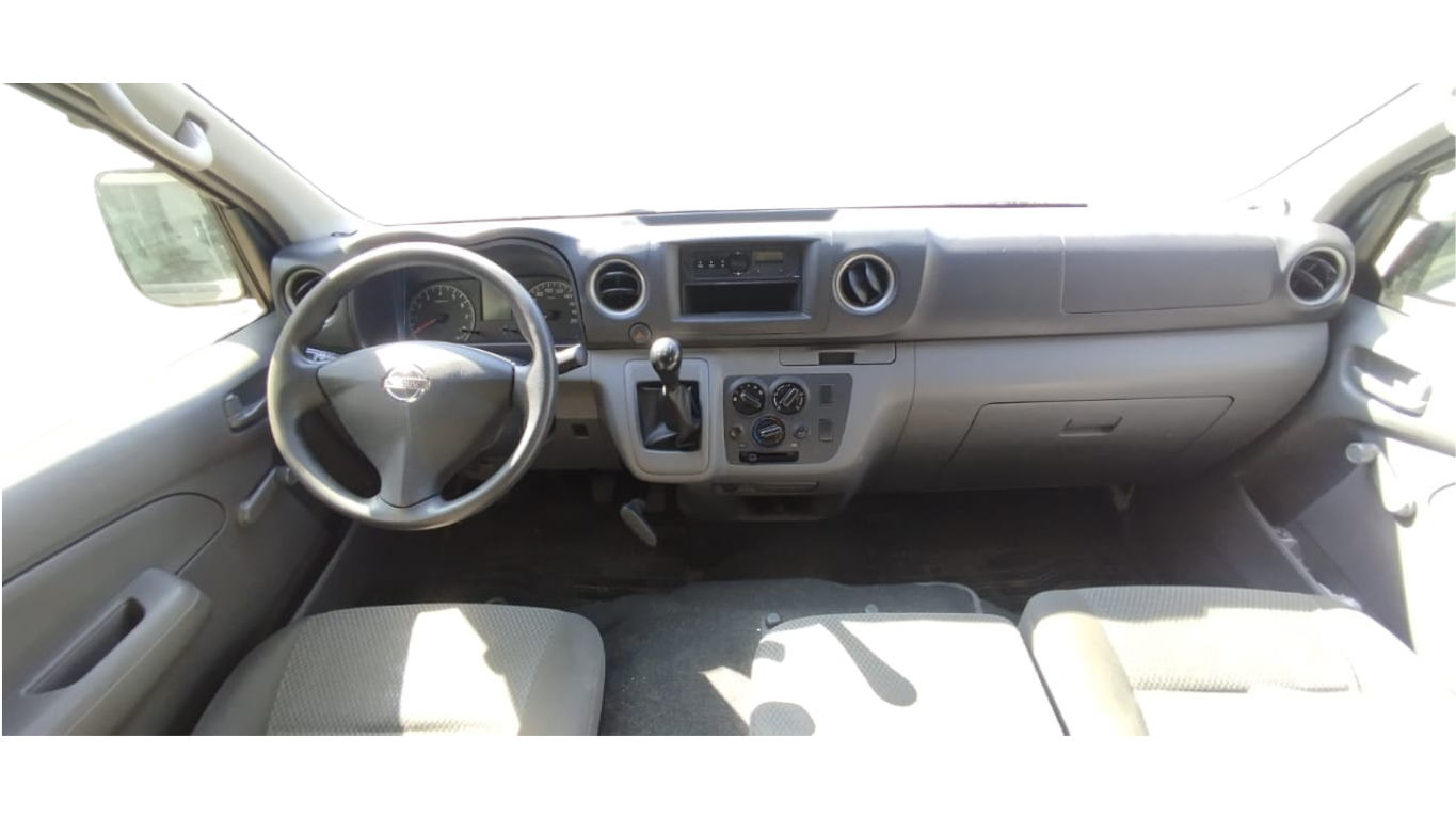 2021 Nissan Urvan 2.5 Panel Amplia Aa Paquete Seguridad Mt