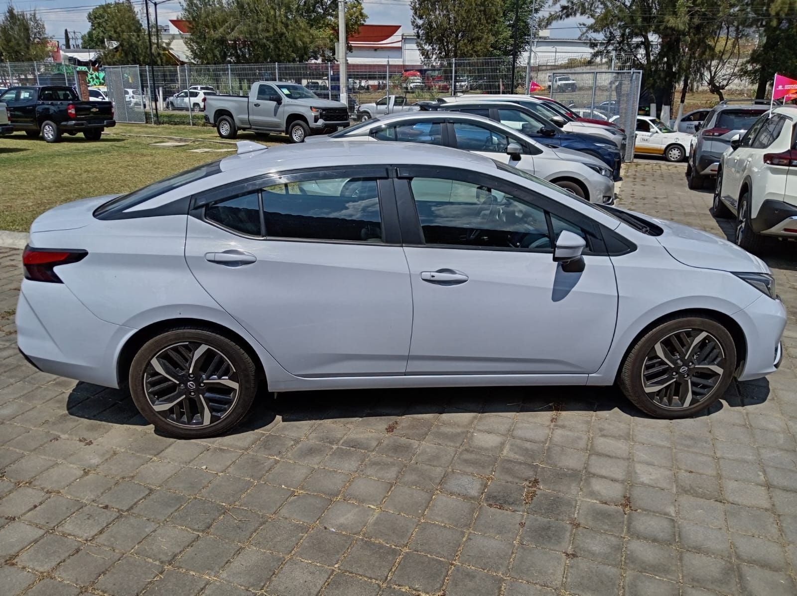 2024 Nissan Versa 1.6 Exclusive At