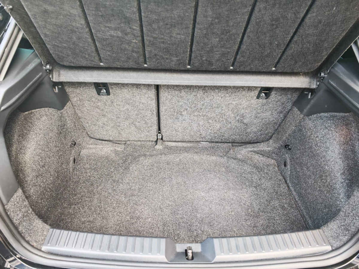 2023 SEAT IBIZA 5 PTS FR 16L 110 HP TM5 AAC ASTOS DEPORTIVOS F LED RA-17