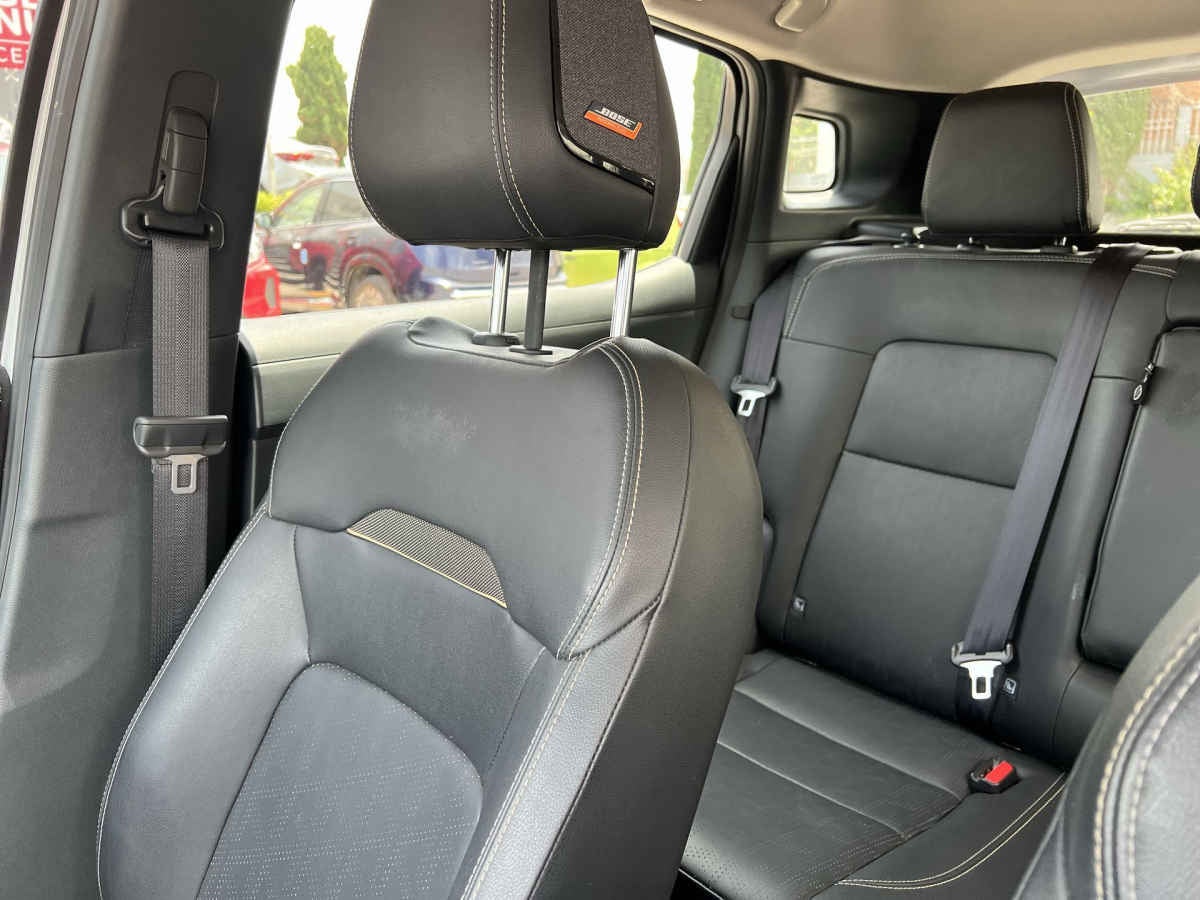 2025 Nissan Kicks 5p Platinum L4/2.0 Aut