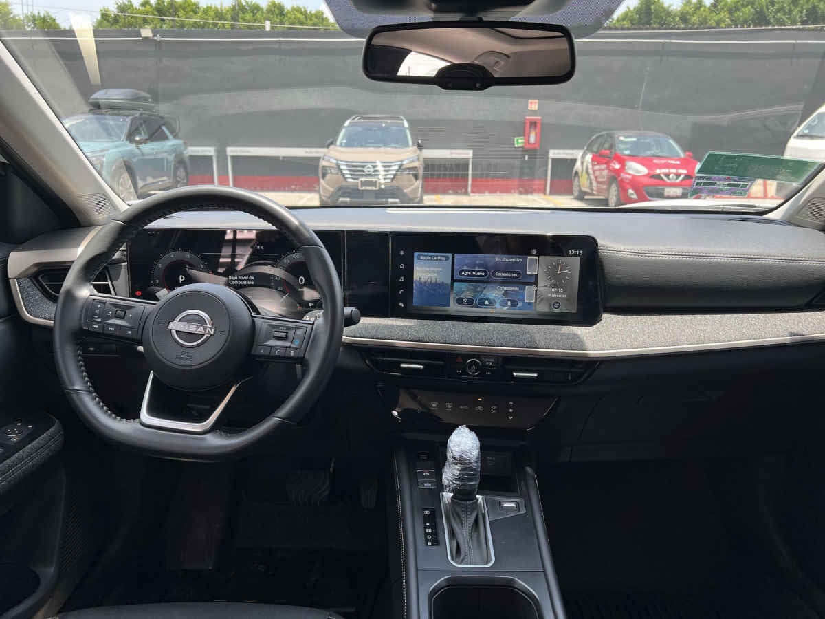 2025 Nissan Kicks 5p Platinum L4/2.0 Aut