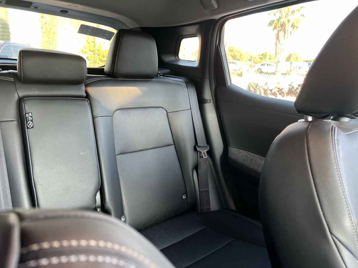 2026 Nissan Kicks EXCLUSIVE CVT