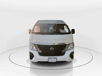 2024 Nissan Urvan 4p Amplia L4/2.5 Man 15/Pas P/Seg