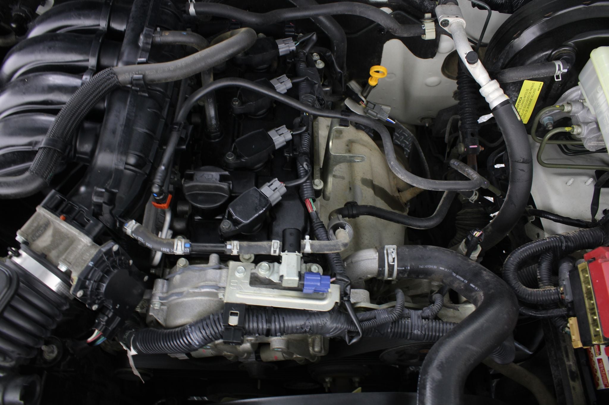 2020 Nissan NP300 Doble Cabina 2.5 SE Paq Seguridad Mt