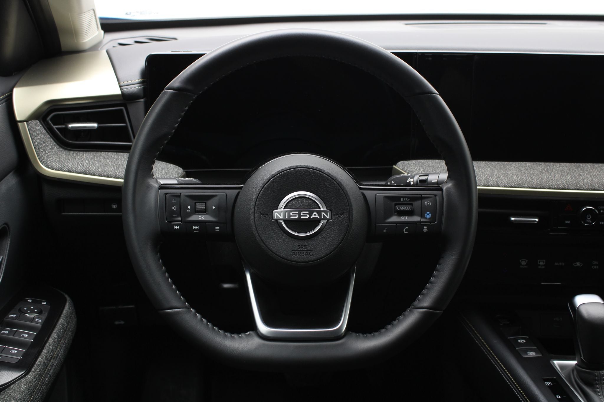 2025 Nissan Kicks 2.0 Platinum At