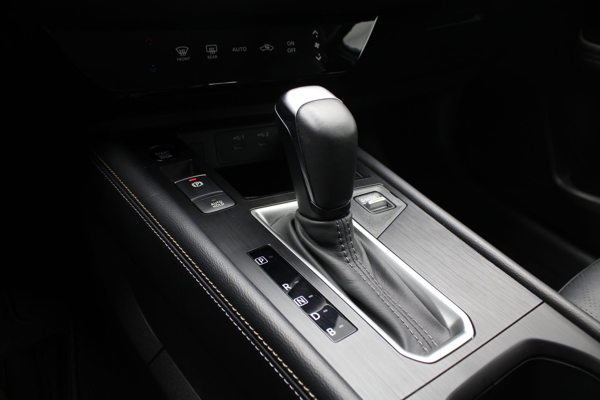 2025 Nissan Kicks 2.0 Platinum At