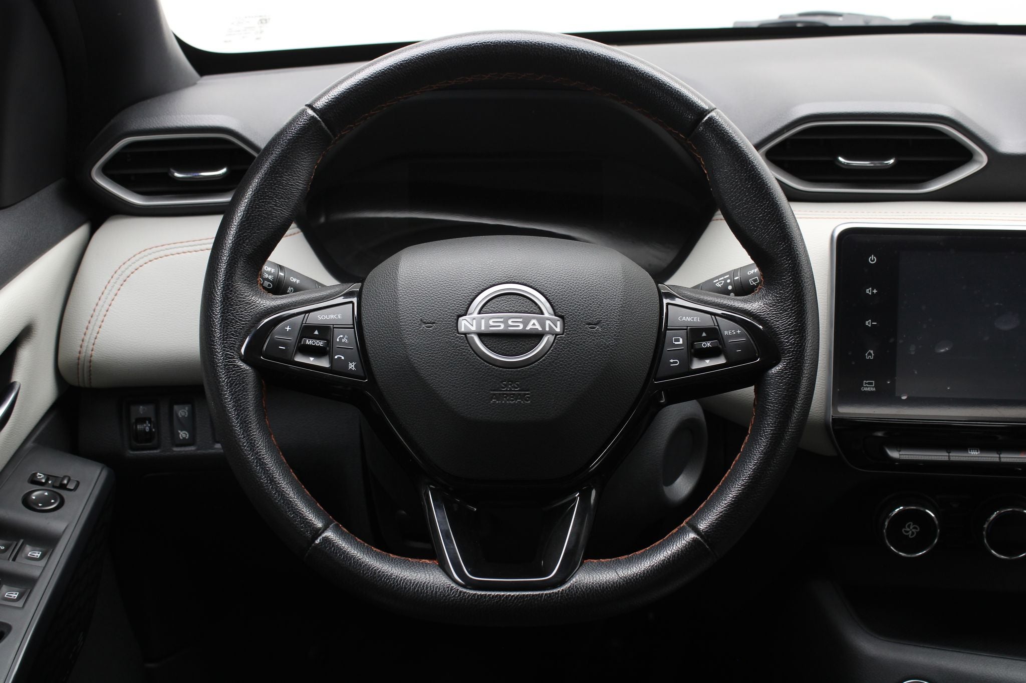 2025 Nissan Magnite 1.0 Exclusive At